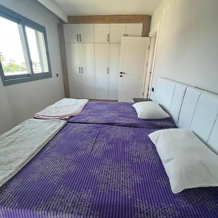 Hotel Lotus *
